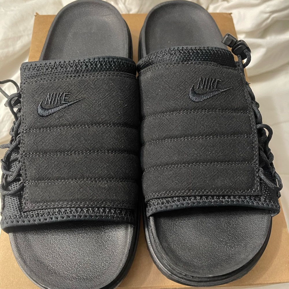 Nike slides asuna